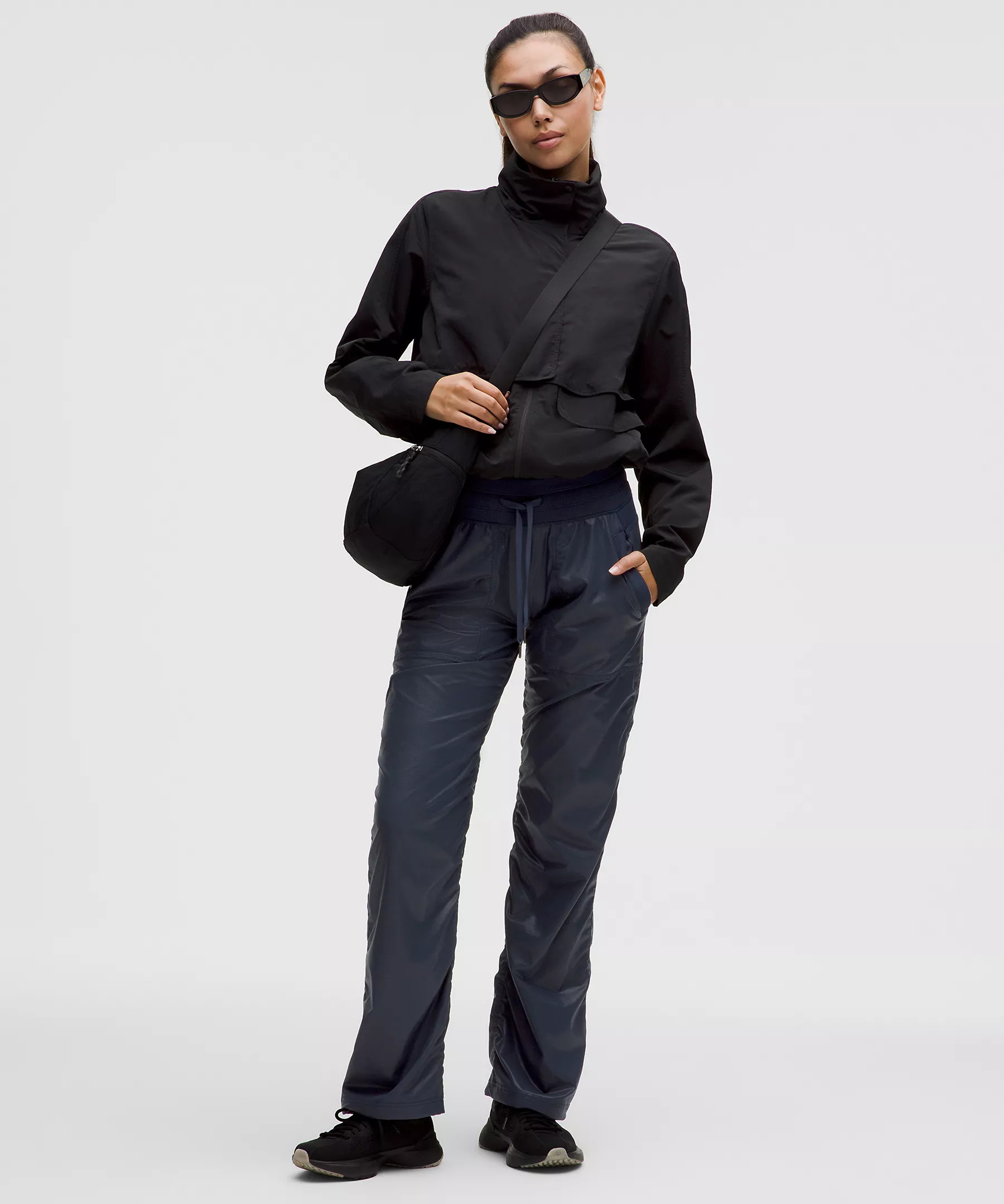 Dance Studio Mid-Rise Pant | lululemon (CA)