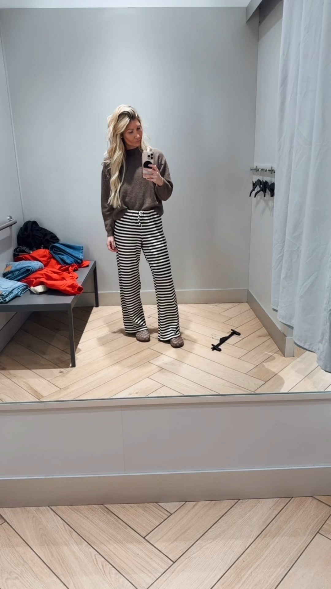 Pants will be on repeat 🔁 wearing size small and small in sweater 

#LTKcanada #LTKwinter #LTKstyletip