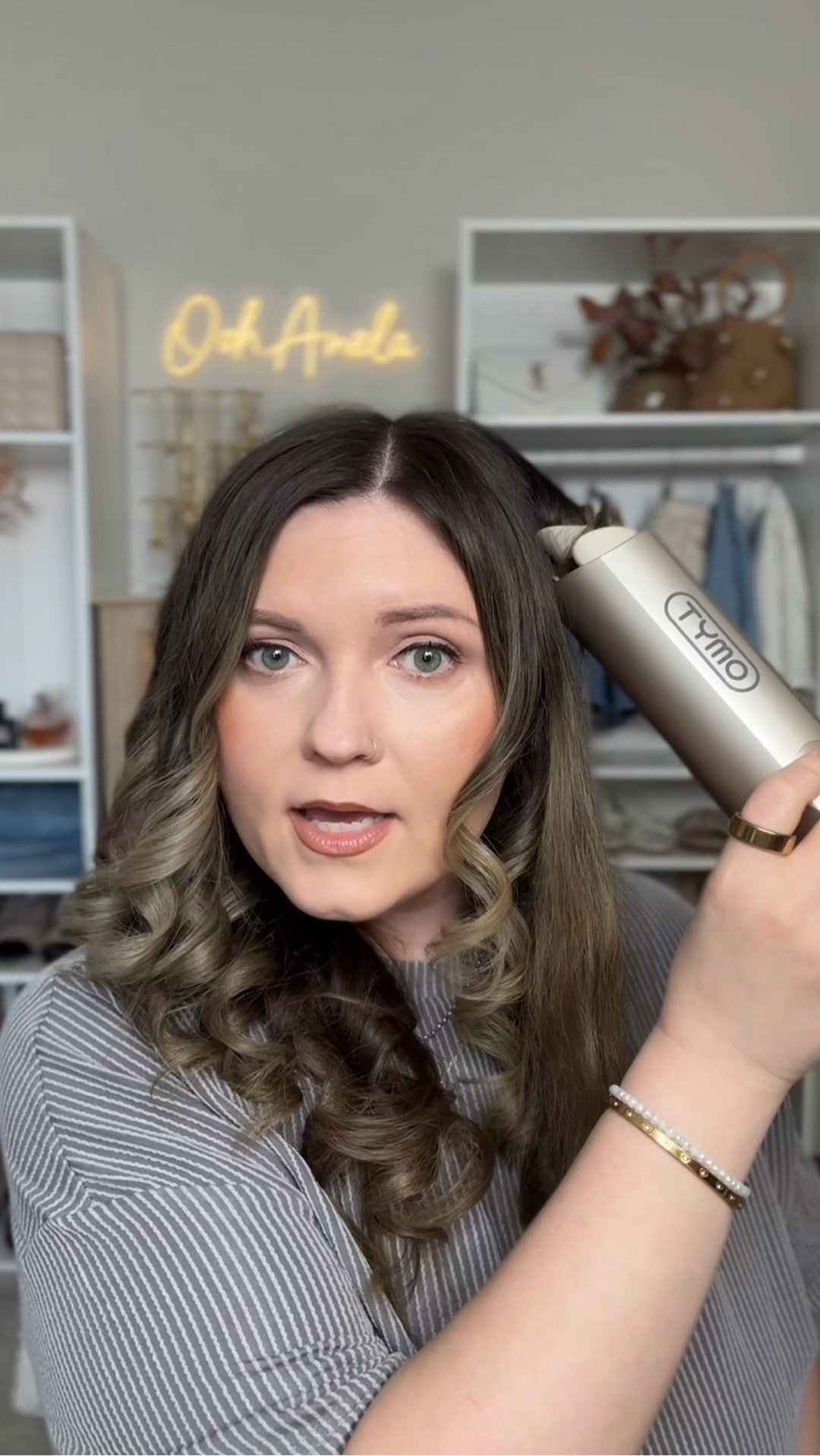 Curls on autopilot. 💫 If you’re still struggling with a traditional wand, this is your sign to upgrade. #tymo #HairTutorial #HairGoals #EasyCurls #BeautyHacks #HairInspo

#LTKU #LTKBeauty #LTKgrwm