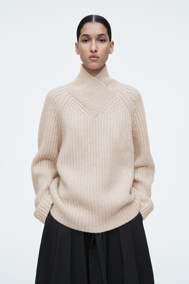 COS Women's Wrapcollar Jumper in Beige | Cashmere | Size: Small | COS (AU)