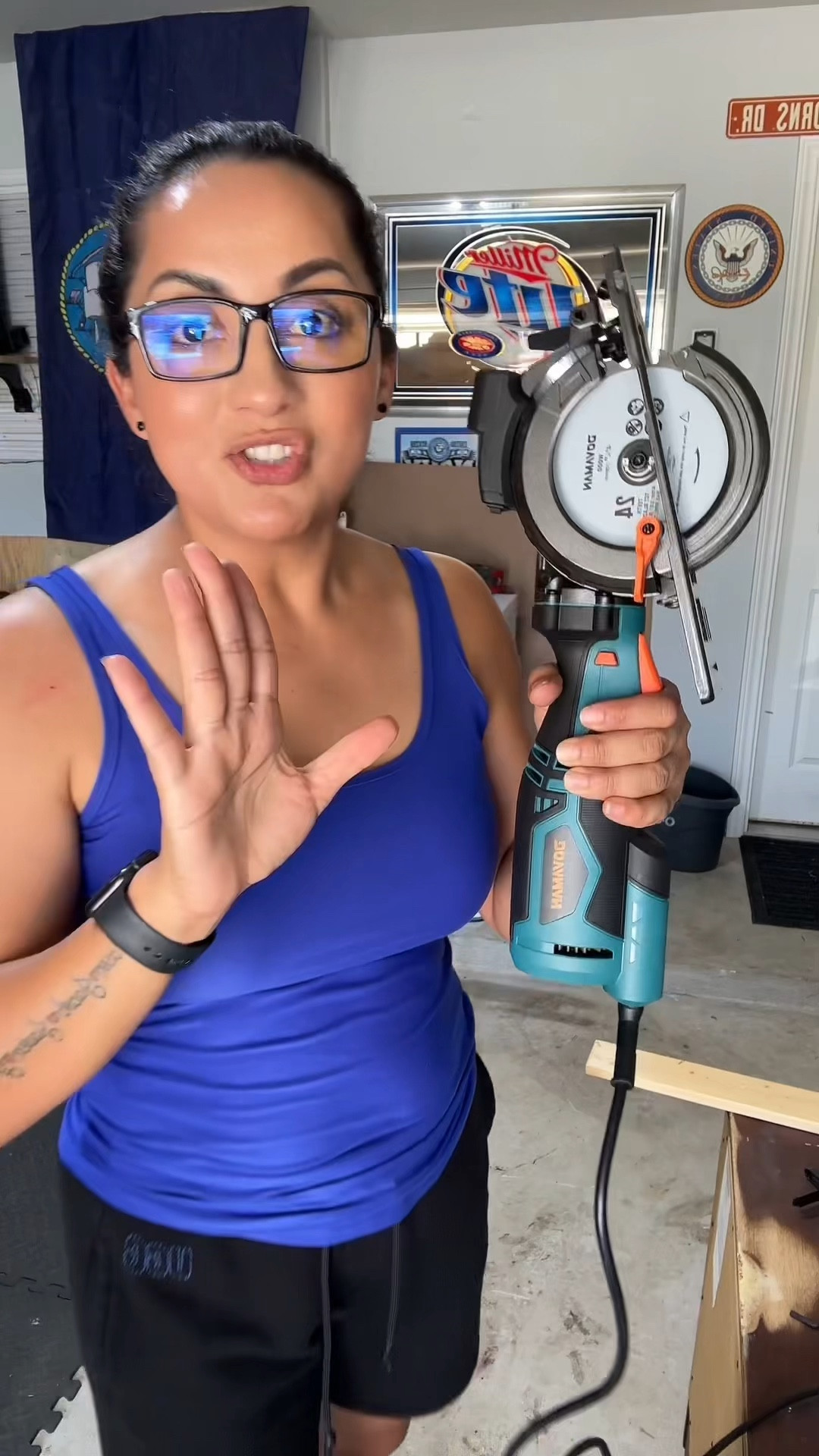 Serrucho circular electrónico #DIY #wood #saw #foru

#LTKMens #LTKHome