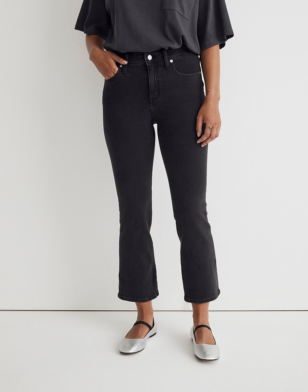 Curvy Kick Out Crop Jeans in Starkey Wash | Madewell