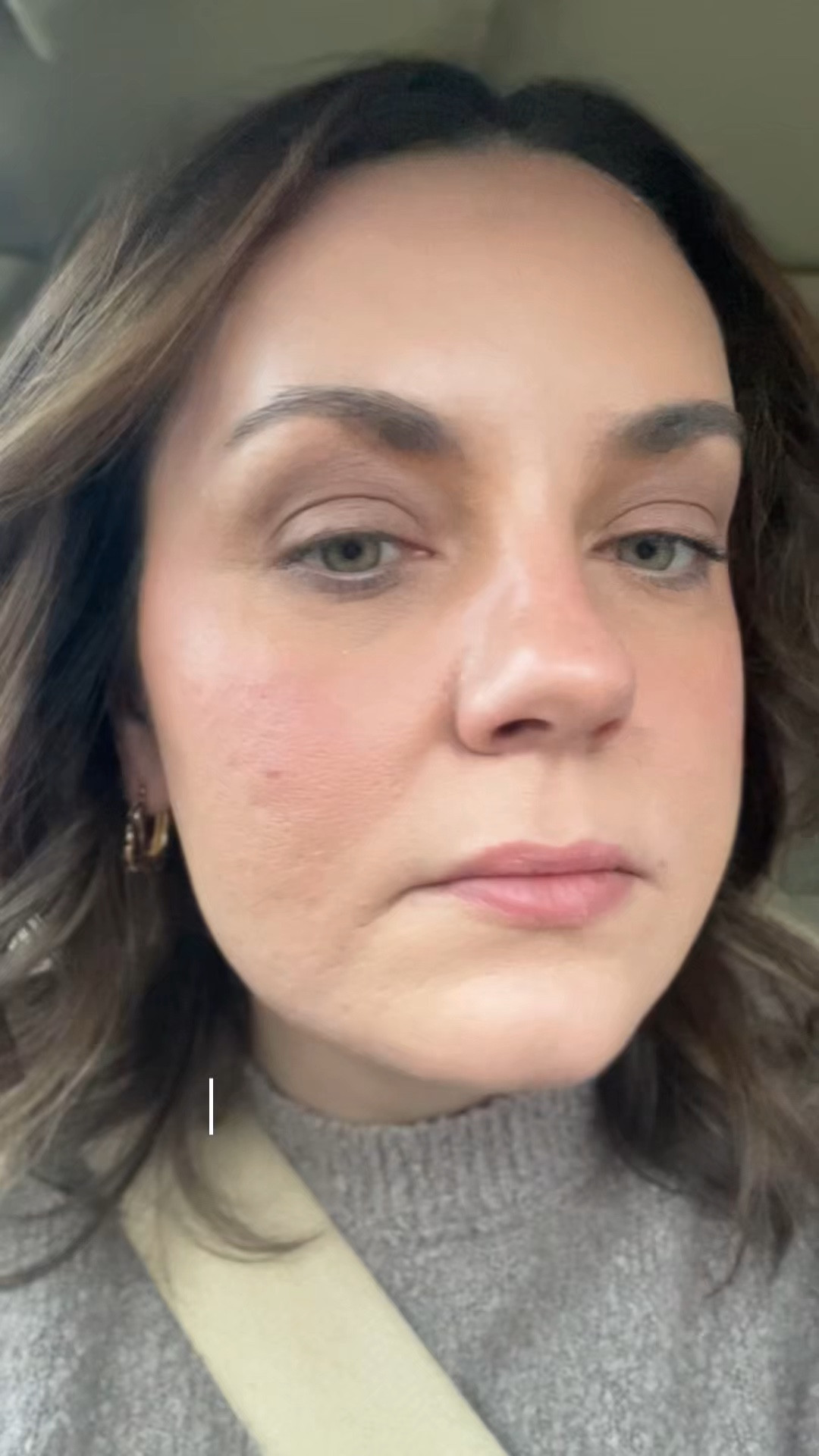 New skincare lineup I’ve been consistent with and the glow is speaking for itself. Hydration, vitamin C, collagen support, and SPF every single day. Linking everything here 🤍

#skincareroutine #over40beauty #kbeauty #glowyskin #beautyfinds

#LTKselfcare #LTKBeauty #LTKOver40