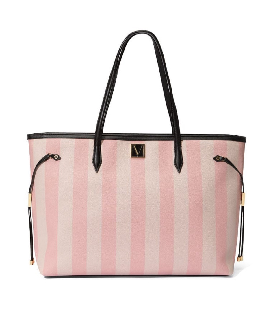 Things that are coming in the mail! 

#LTKmidsize #LTKHoliday #LTKsalealert