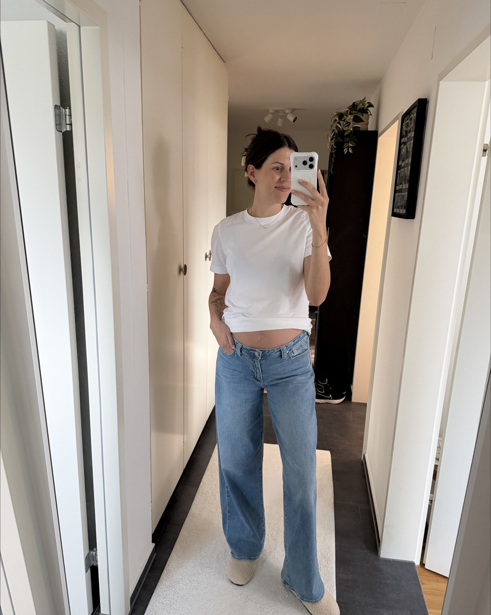 Third trimester ootd 💕 jeans are THE perfect stretchy pair from ‘Just Black Denim’ — they are the low vintage straight (but I can’t link them here!) 

#LTKootd #LTKTall #LTKBump