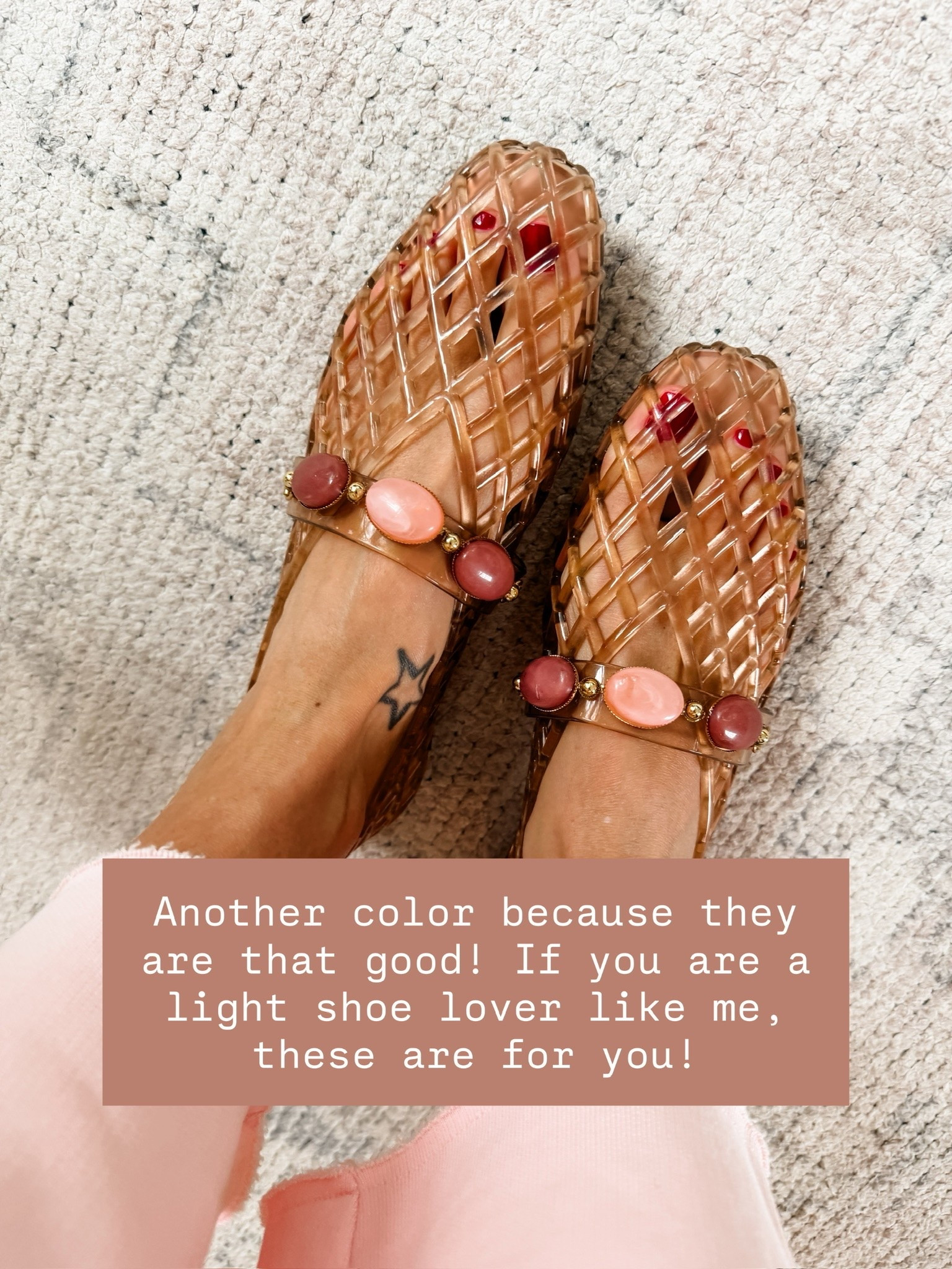 I ordered a more neutral color in these jelly flats! 😍 These are so pretty with the stones!

Loverly Grey, Amazon, jelly flats, fall shoes, neutral shoes