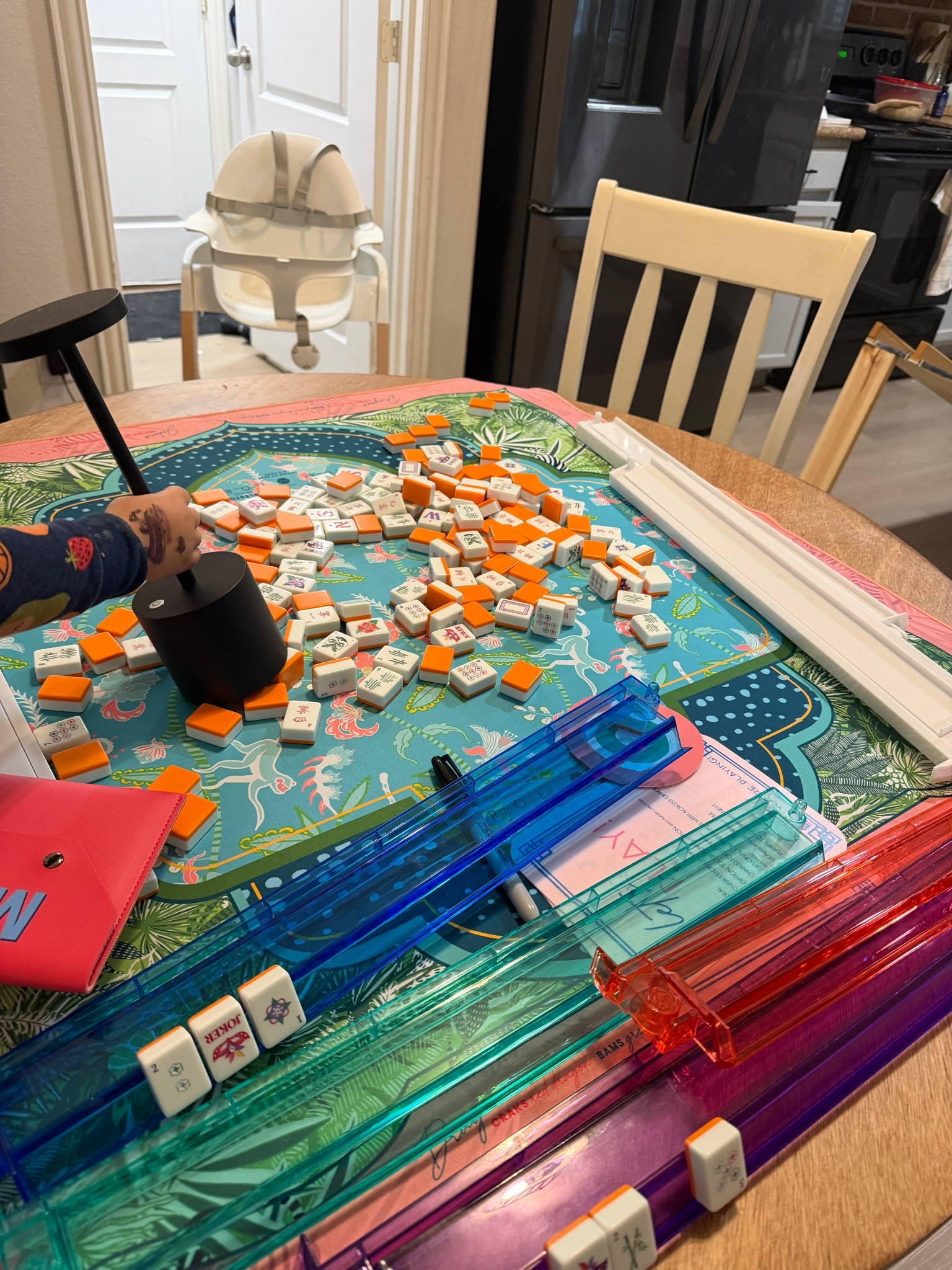 mahjong on this snowy day!!

mahjong//snow//amazon

#LTKmomlife #LTKdayinmylife #LTKValentine