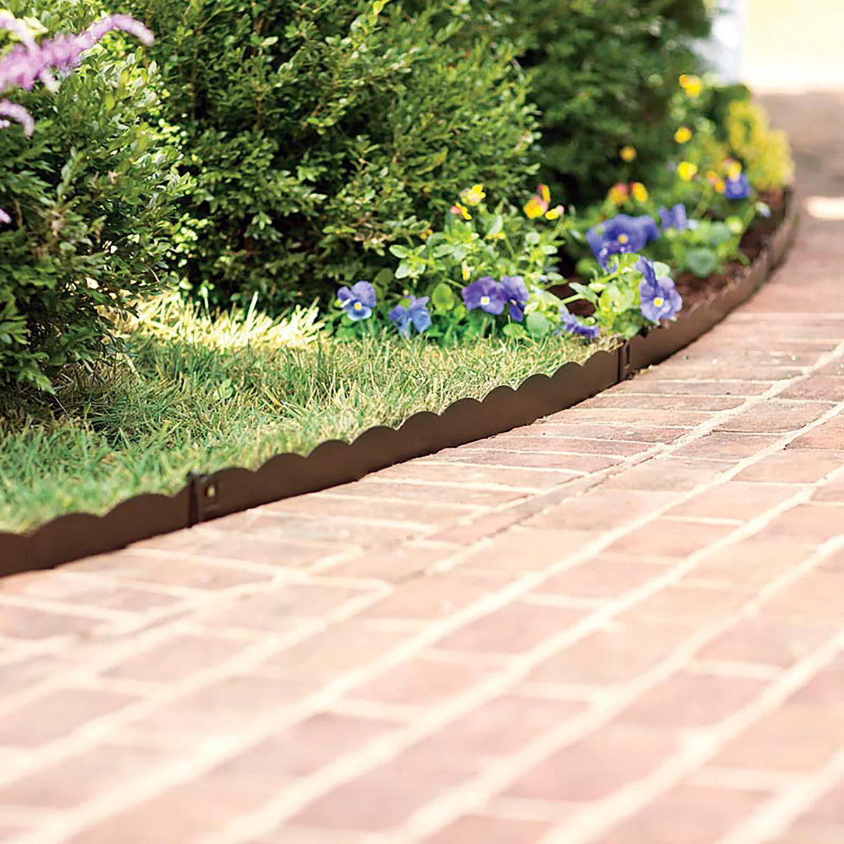 3"H Bendable Steel Garden Edging | Plow & Hearth | Plow & Hearth