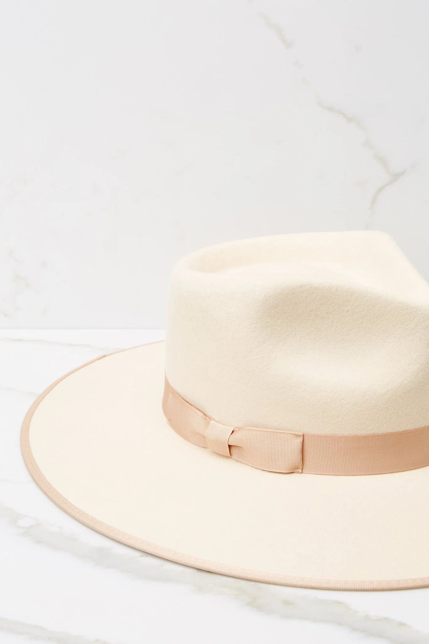 Ivory Rancher Hat | Red Dress 
