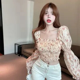 Long-Sleeve Square Neck Floral Cropped Blouse Pink - One Size | YesStyle Global