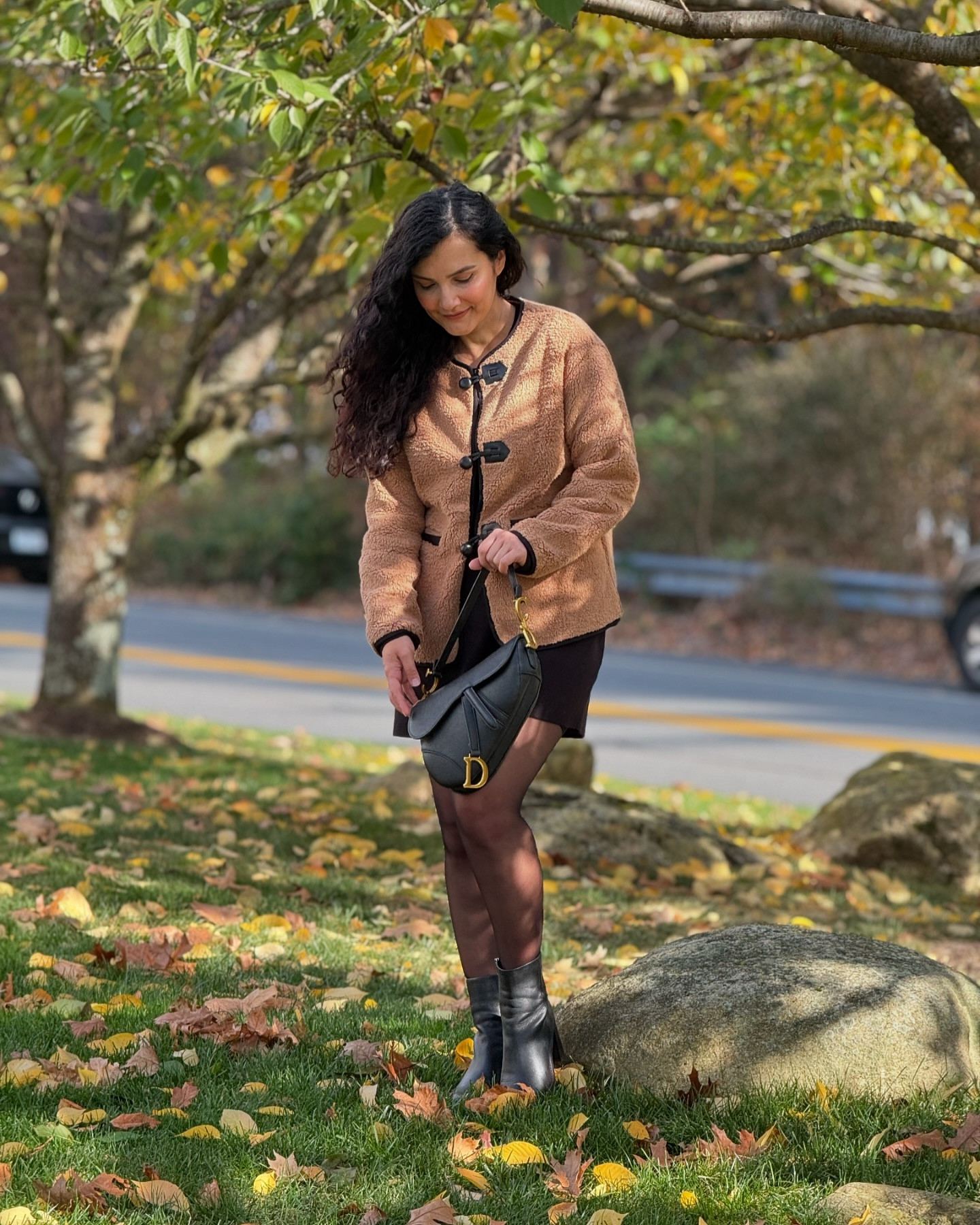 Are you minimalist and like neutral colors or maximalist snd love bold, bright colors?

In 2025 Minimalism meets maximalism 
The contrast between minimalism and maximalism could become more pronounced in 2025. On one hand, there will be an embrace of simple, timeless pieces (clean lines, neutral colors), but on the other hand, bold, experimental fashion (rich textures, vibrant colors, and extravagant accessories) will also be in demand
.
.
.

I am a size 4 or S in US🫶 now

To shop this reel comment the word, “Shop" below and I’ll send you all the outfit details

✨𝐹𝒾𝓃𝒹 𝓉𝒽𝑒 𝓁𝒾𝓃𝓀𝓈 𝒾𝓃 𝓂𝓎 𝒷𝒾𝑜!

~𝐿𝑖𝑘𝑒 and 𝑓𝑜𝑙𝑙𝑜𝑤 @funstyleforall for more