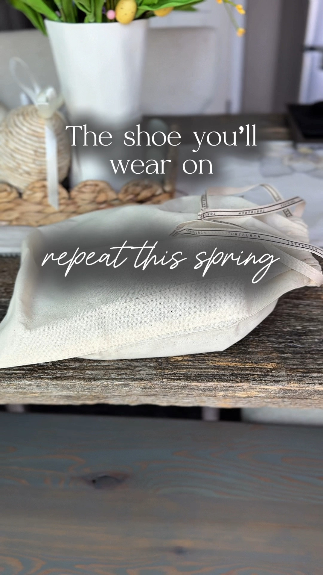 Nothing says spring style like the perfect pair of Tory Burch espadrille flats—and when they’re ON SALE? Even better! These chic and comfortable shoes are perfect for everything from spring dresses to casual denim looks. Run, don’t walk! 

#toryburch #SpringFashion #espadrilleshoes #LuxuryForLess #ToryBurchLover

Flat shoes, Tory Burch shoes, shoe sale, black shoes, espadrille shoes

#LTKShoeCrush #LTKWatchNow #LTKSaleAlert