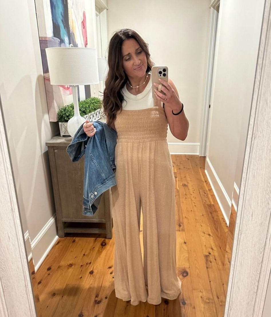 OOTD I love a jumpsuit it for so easy and cozy! 

#LTKFind #LTKunder100 #LTKstyletip