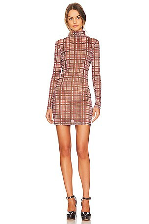 fit rating (35 reviews)
            
            37% of revolvers say this runs small.
          ... | Revolve Clothing (Global)