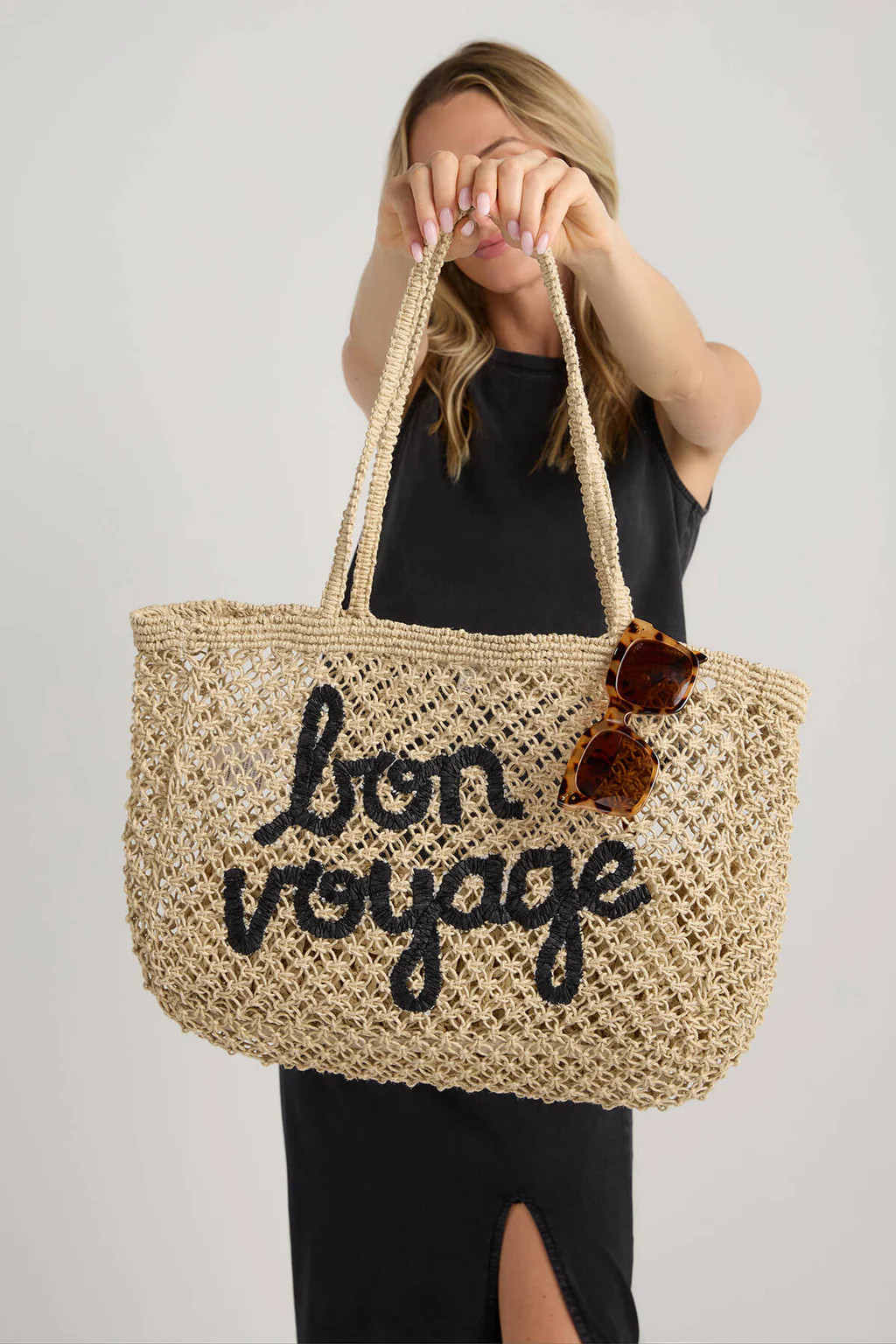 Z Supply Bon Voyage Summer Tote | Social Threads