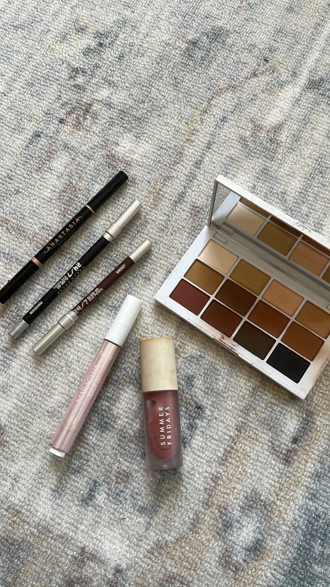 My Sephora makeup faves that are on sale! Eyes and lips. My eyeshadow pallette is in the color “matte finish"

 #ltkover40 #ltkbeauty