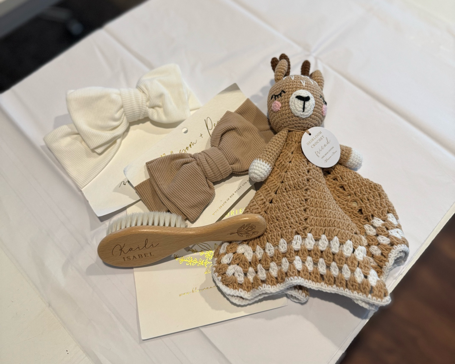 Baby girl gift ideas 

Etsy. Bow. Hairbrush. Heirloom Baby Crochet lovey. Comforter. Baby girl. 

#LTKGiftGuide #LTKbaby #LTKfindsunder50