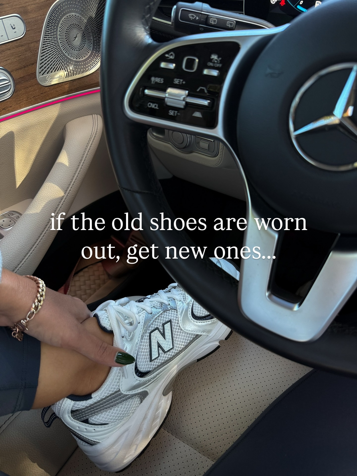 and if the people you surround yourself with are holding you back, let them go…

These shoes & this fit is literally living on repeat! Athletic clothes is all I wear. Should I be embarrassed? 🙈 


#gymfit #adviceforlife #ditl #trending

#LTKActive #LTKStyleTip #LTKFindsUnder100