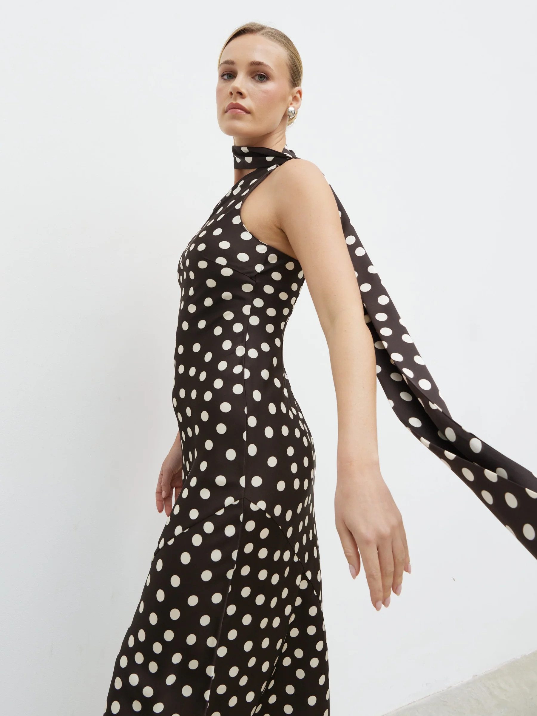Sheree Midaxi Dress | Pretty Lavish (UK)