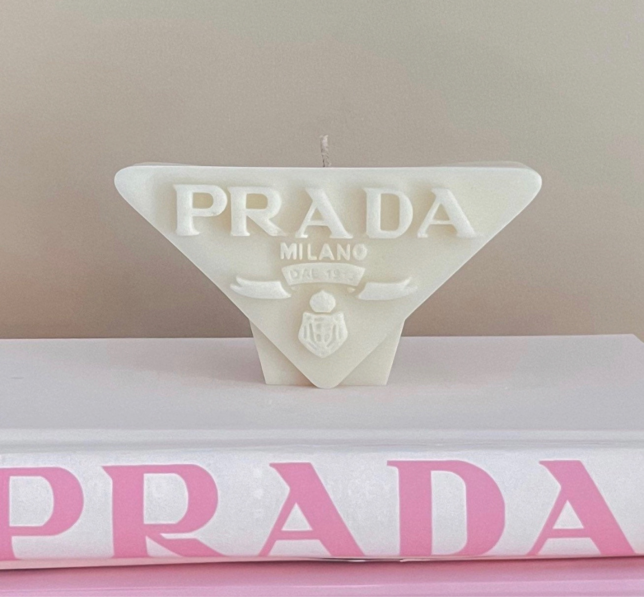 Candles 
Designer 
Dupe 
Prada
Lv 
Home decor
Bedroom
Living room 
House 
Decor 
Nightstands 
Beauty 
Vanity 
Perfect candle 


#LTKhome #LTKU #LTKGiftGuide