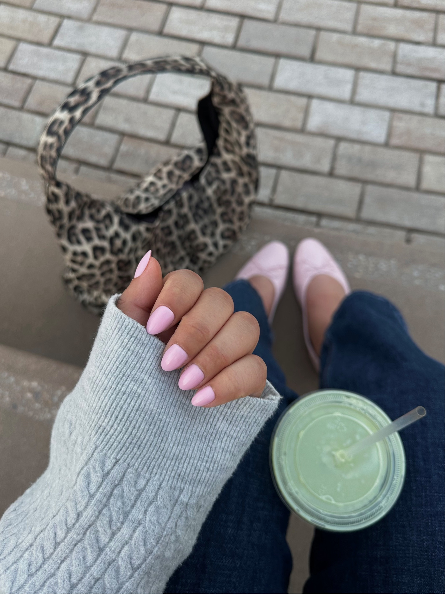 think pink glamnetic nails 💅🏼🩷✨

#LTKWatchNow #LTKStyleTip #LTKGiftGuide