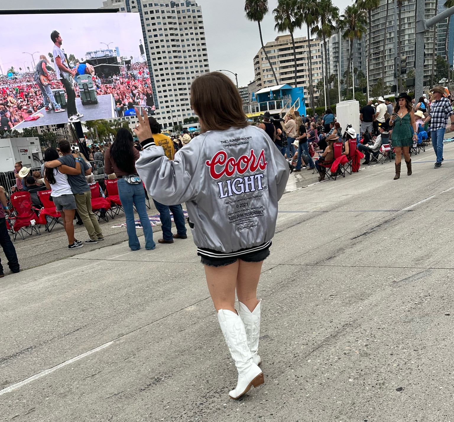 Country Concert Outfit, Nashville Outfit

Jacket: M
Boots: 8
Shorts 28

#LTKmidsize #LTKFestival #LTKshoecrush