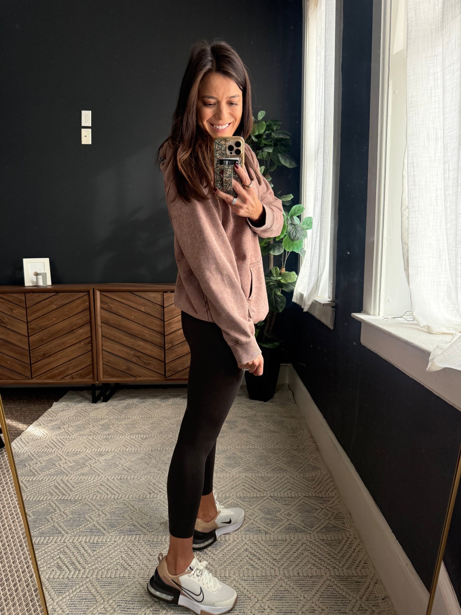 This hoodie is everything. I did size down one since it’s a men’s size. 

#LTKStyleTip #LTKSeasonal