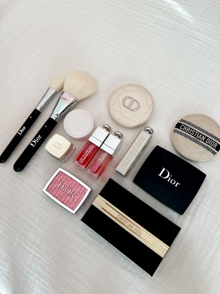 Dior, Dior makeup , makeup , valentines gift , gift guides 

#LTKGiftGuide #LTKfindsunder50 #LTKfindsunder100