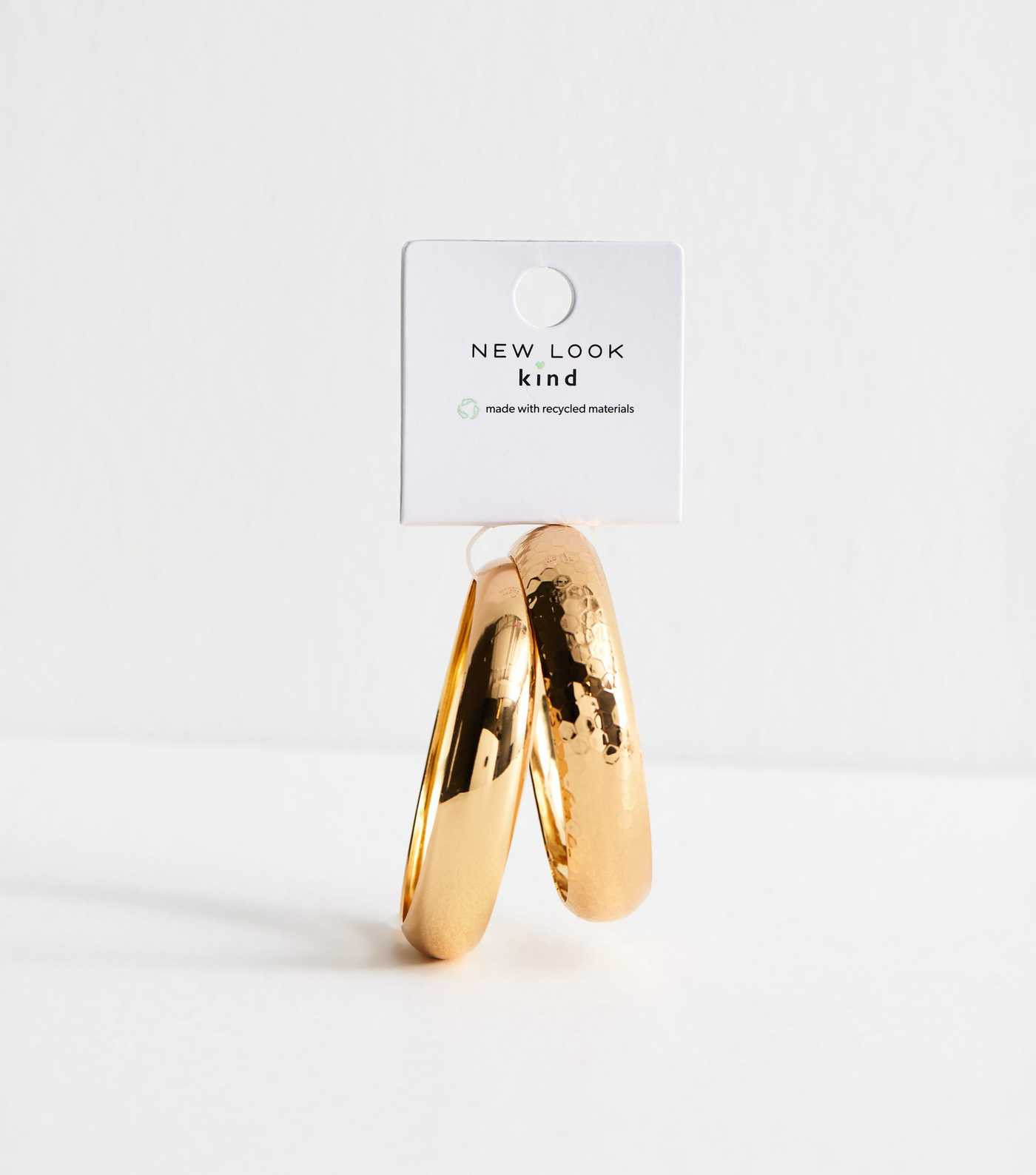 Pack of 2 Gold Tone Chunky Bangles | New Look | New Look (UK)