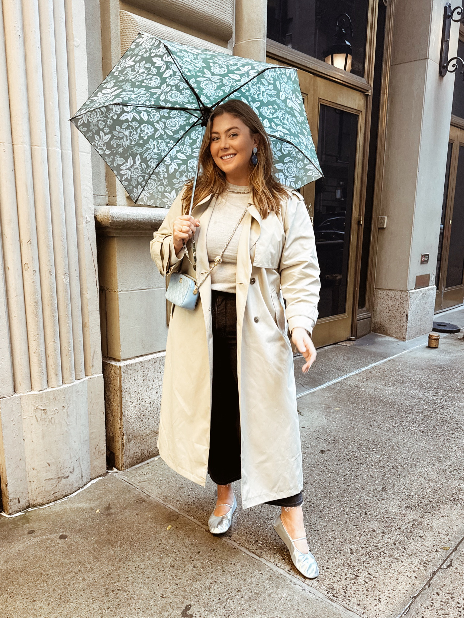 Day outfit in the city for some shopping and site seeing. Wearing size XL in jacket, XXL in sweater, 16 in jeans. Use CARALYN25 at Rifle Paper Co. for 25% off! 

#LTKStyleTip #LTKMidsize #LTKTravel