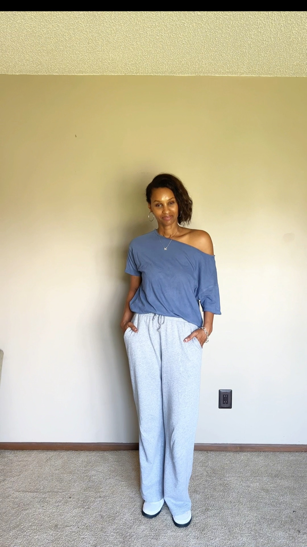 Comfort is still a priority for me, and when I find a good pair of pants in length and comfort you know I’m happy.

#LTKootd #LTKOver40 #LTKTall