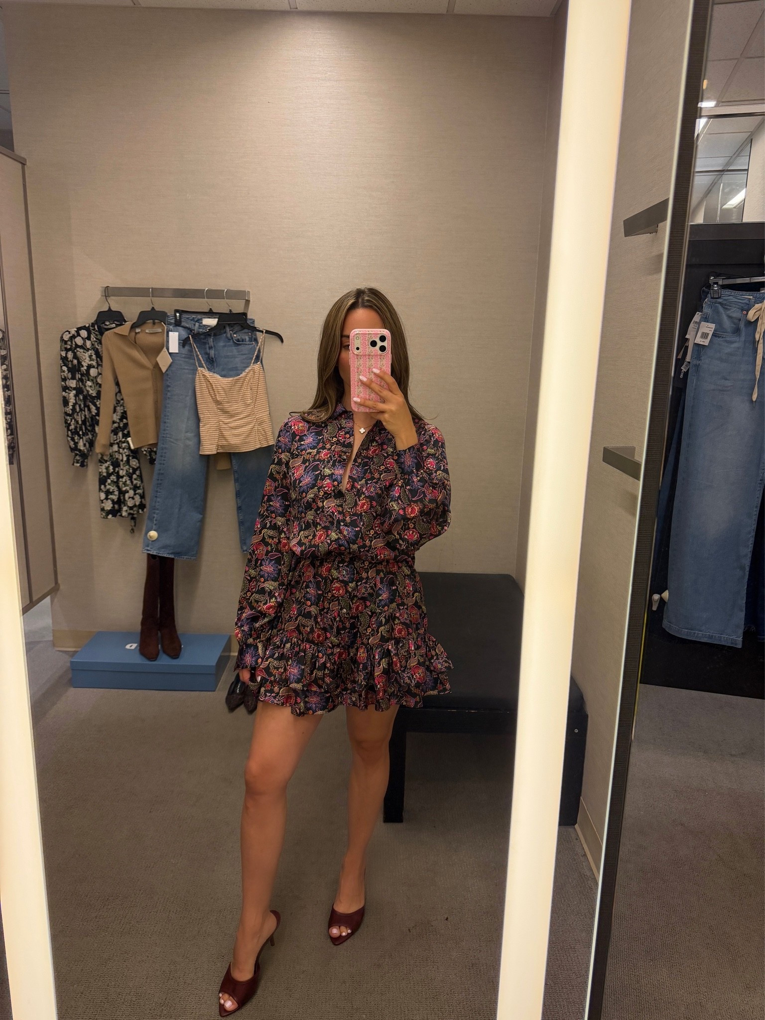 Nordstrom Anniversary✨dark florals for fall 🤎 wearing a size 0/XS! the burgundy heels are SO good! #nsale

#LTKSaleAlert #LTKPetite #LTKootd