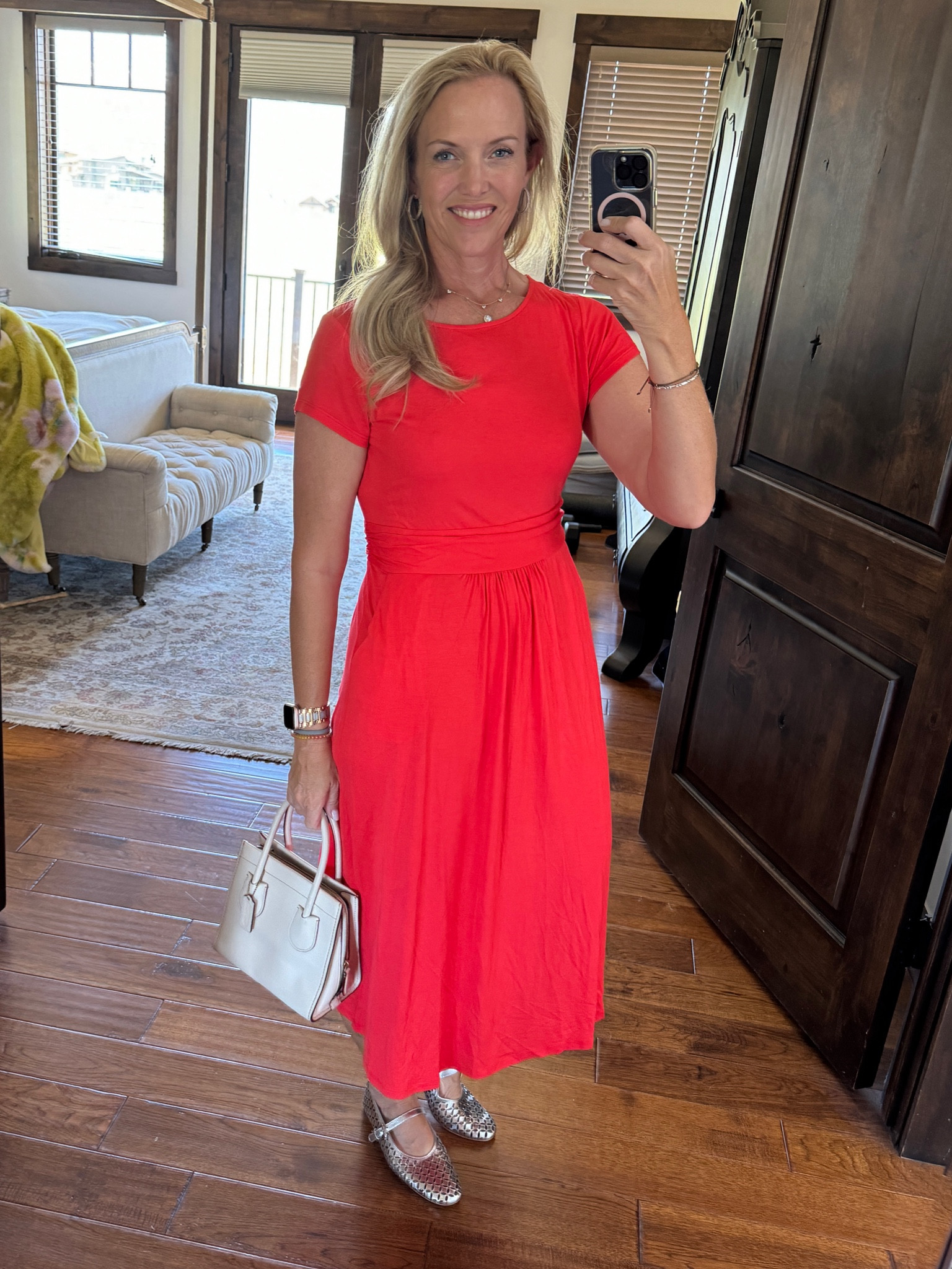 This color is fresh and bright! I am so in love with this dress. Easy to wear and a great one for a traveler

#LTKMidsize #LTKFindsUnder100 #LTKOver40