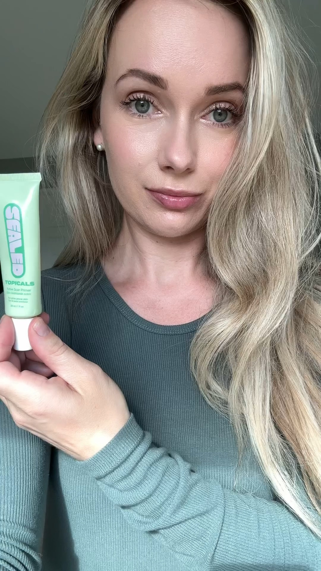 Flawless Base with the Topicals Sealed Primer.

This primer helps to even out the appearance of acne scars and large pores, giving you a smooth and flawless finish.  It is designed to minimize the depth of scars and leave your skin looking soft and matte.  With regular use, you’ll notice a reduction in the visibility of your scars.

I love to use it in localized areas on my face such as my cheeks to conceal large pores and minimize the look of post-acne scars.

🔸Key Ingredients: Medical-Grade Silicone, Biomimetic Peptide, Retinol - Vitamin A).

#LTKVideo #LTKbeauty