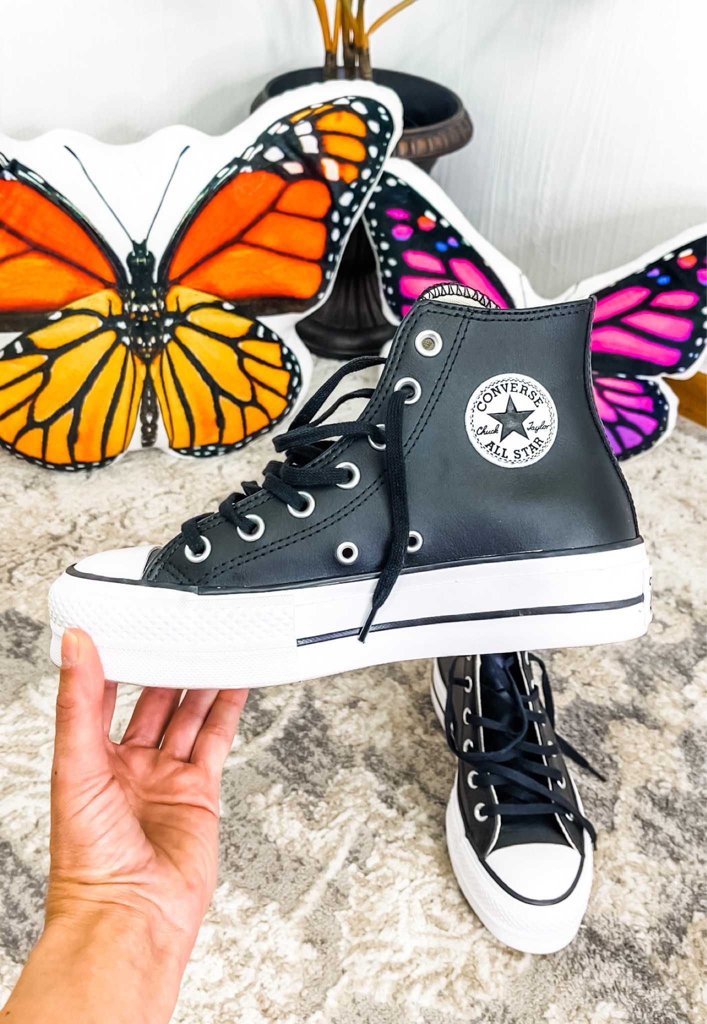 Converse Black Leather Platforms. Super comfortable and go with so many different styles. 

Converse
Converse shoes
Retro shoes
Retro style
High top sneakers
High top converse
Platform
Platform sneakers
Platform Converse
Converse platform 
Converse platforms
Leather shoes
Black shoes
Platform shoes
Black leather shoes
Black platform shoes
Black Converse 
Goth
Goth style
Grunge
Grunge style
Grunge shoes 

#LTKshoecrush #LTKstyletip #LTKunder100