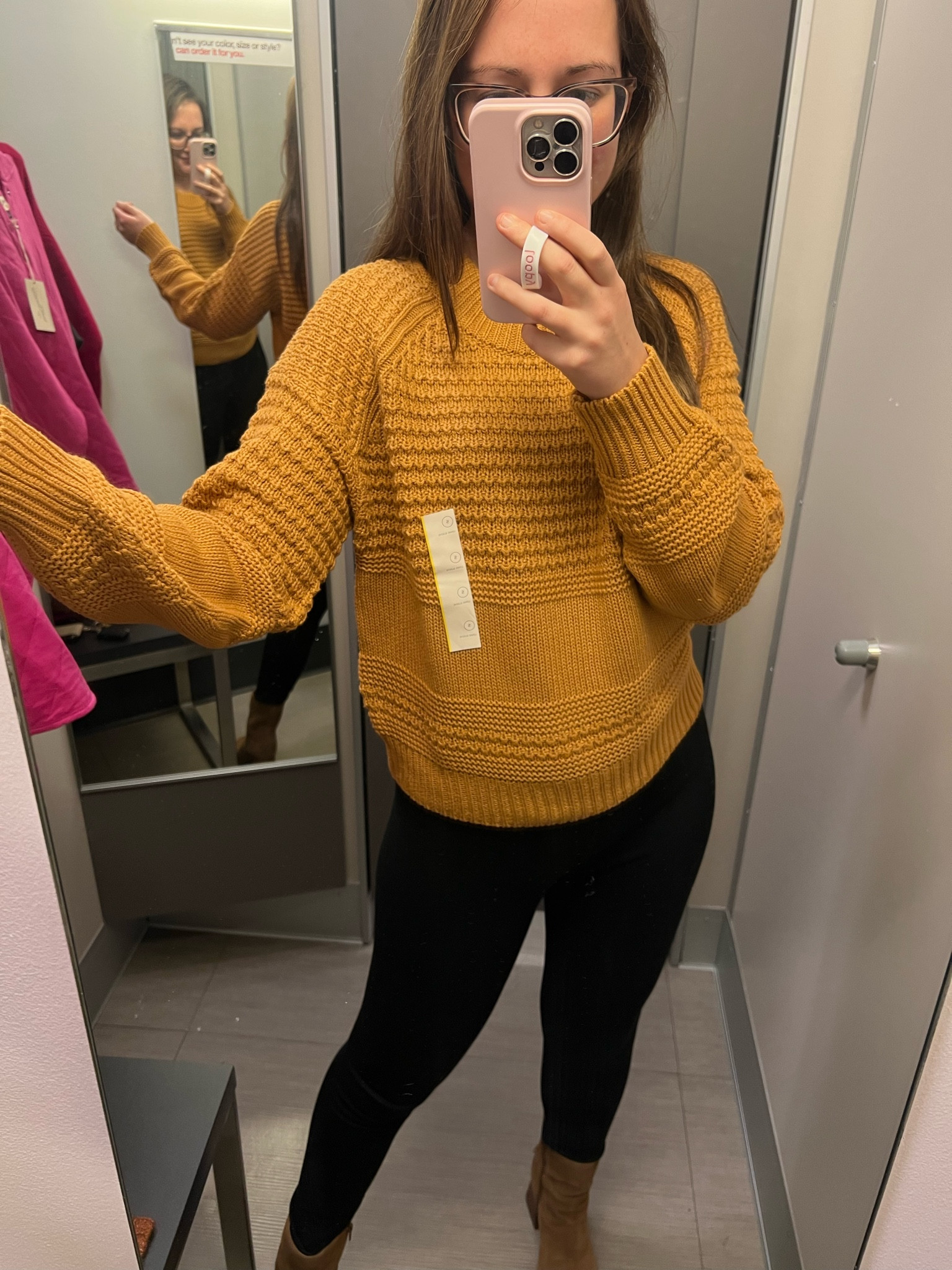 Textured sweater for your thanksgiving week! Loving this color for turkey day and beyond! 

Sizing: I sized up one for a more relaxed fit
Price: $25


#LTKHoliday #LTKunder50 #LTKstyletip