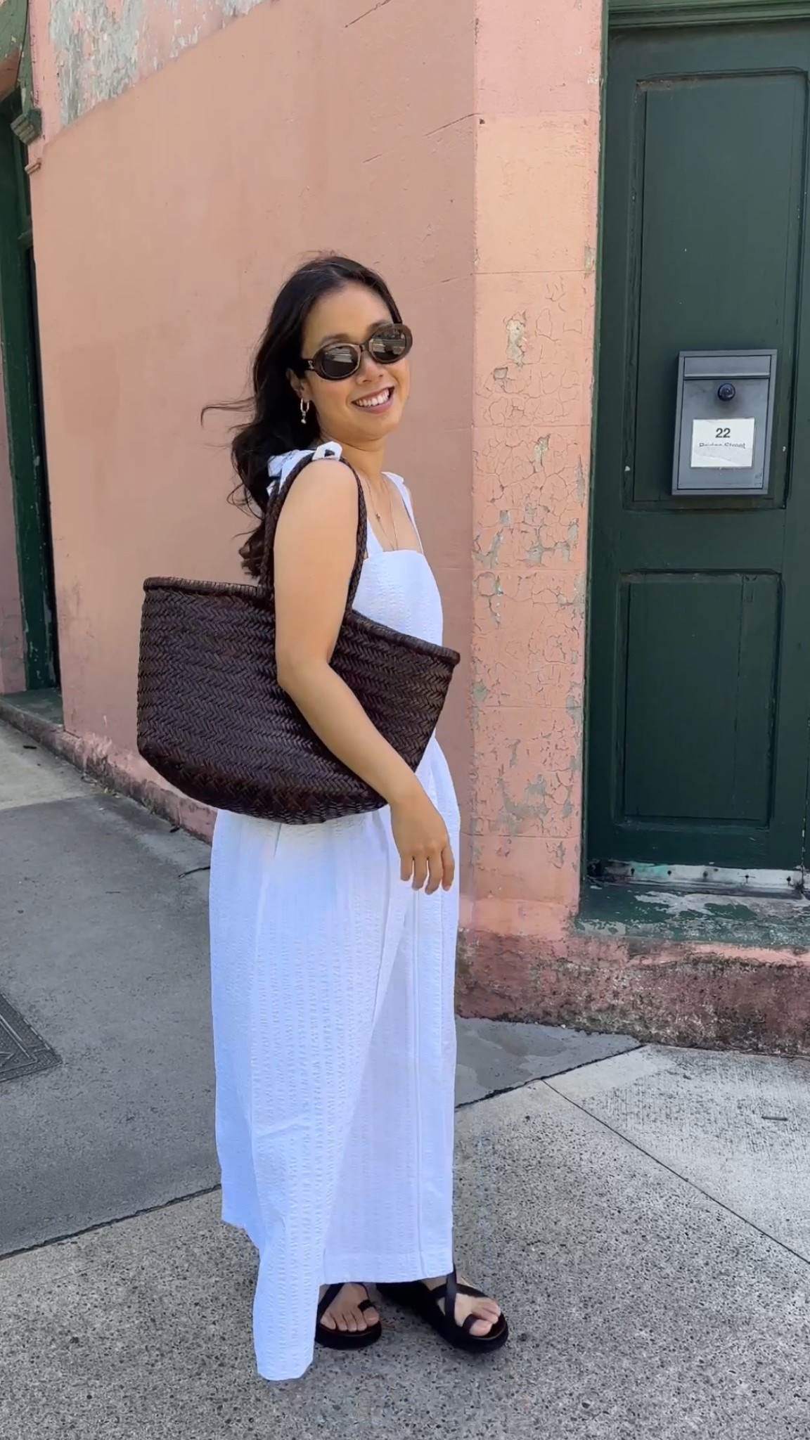 Bag, sunnies and sandals linked 

#LTKstyletip #LTKaustralia #LTKsummer