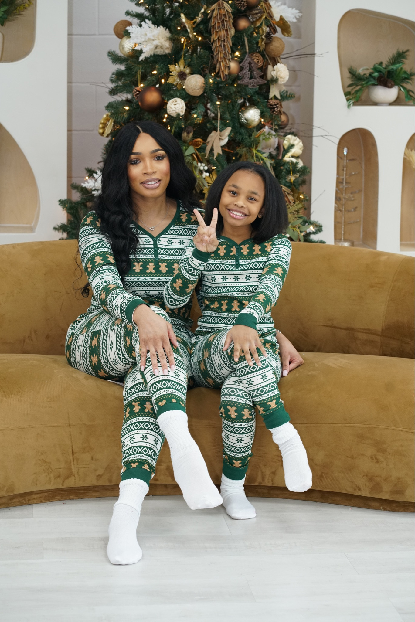 I know we’re still in October but It’s almost Christmas, which means matching family PJs !

#LTKSaleAlert #LTKFamily #LTKSeasonal