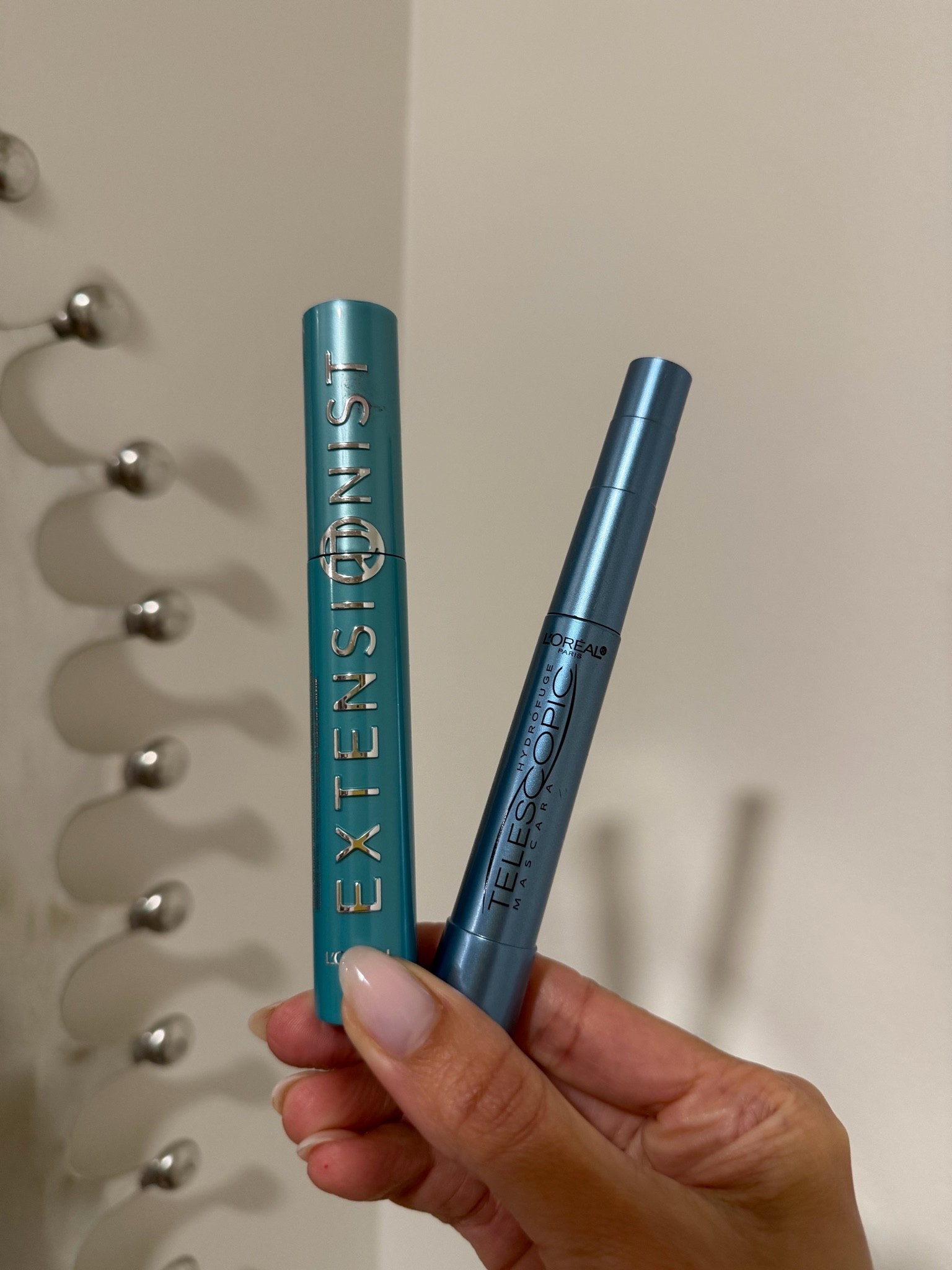 #LorealParisPartner #ad - Two of my favorite waterproof mascaras by @lorealparis.

-Telescopic Lengthening Mascara
-Extensionist Curling & Lengthening Mascara.

Different vibe, same staying power even when the day gets a little emotional. Available at @Target

#LOrealParisMakeup #TargetPartner #Target @shop.ltk #liketkit