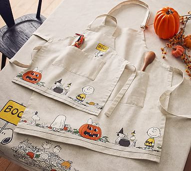 Peanuts™ Pumpkin Carving Oilcloth 3-Piece Linens Set | Pottery Barn (US)