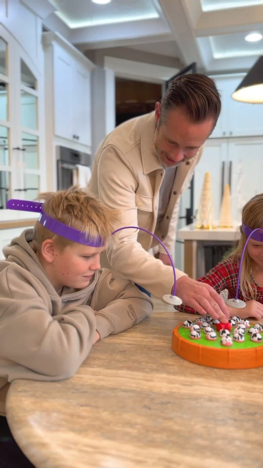  Last-minute gifts under $25 that don’t feel last minute 🎁 #walmartpartner 
Fun, thoughtful, and guaranteed to bring smiles because great gifts don’t have to be expensive.  @walmart #walmart 

#LTKmomlife #LTKFindsUnder50 #LTKHoliday