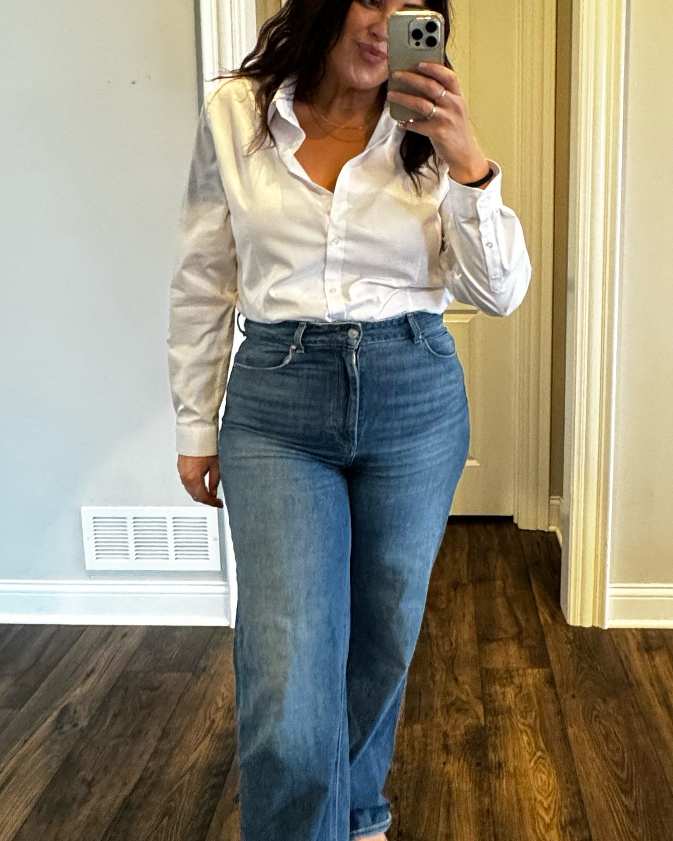 Paige is on sale and I love these! Soft stretchy and figure flattering. I’m in a 32. 

#LTKsalealert #LTKmidsize #LTKSeasonal