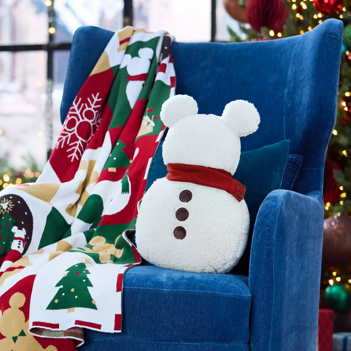 Mickey Mouse Snowman Pillow – Disney Holiday Haven | Disney Store