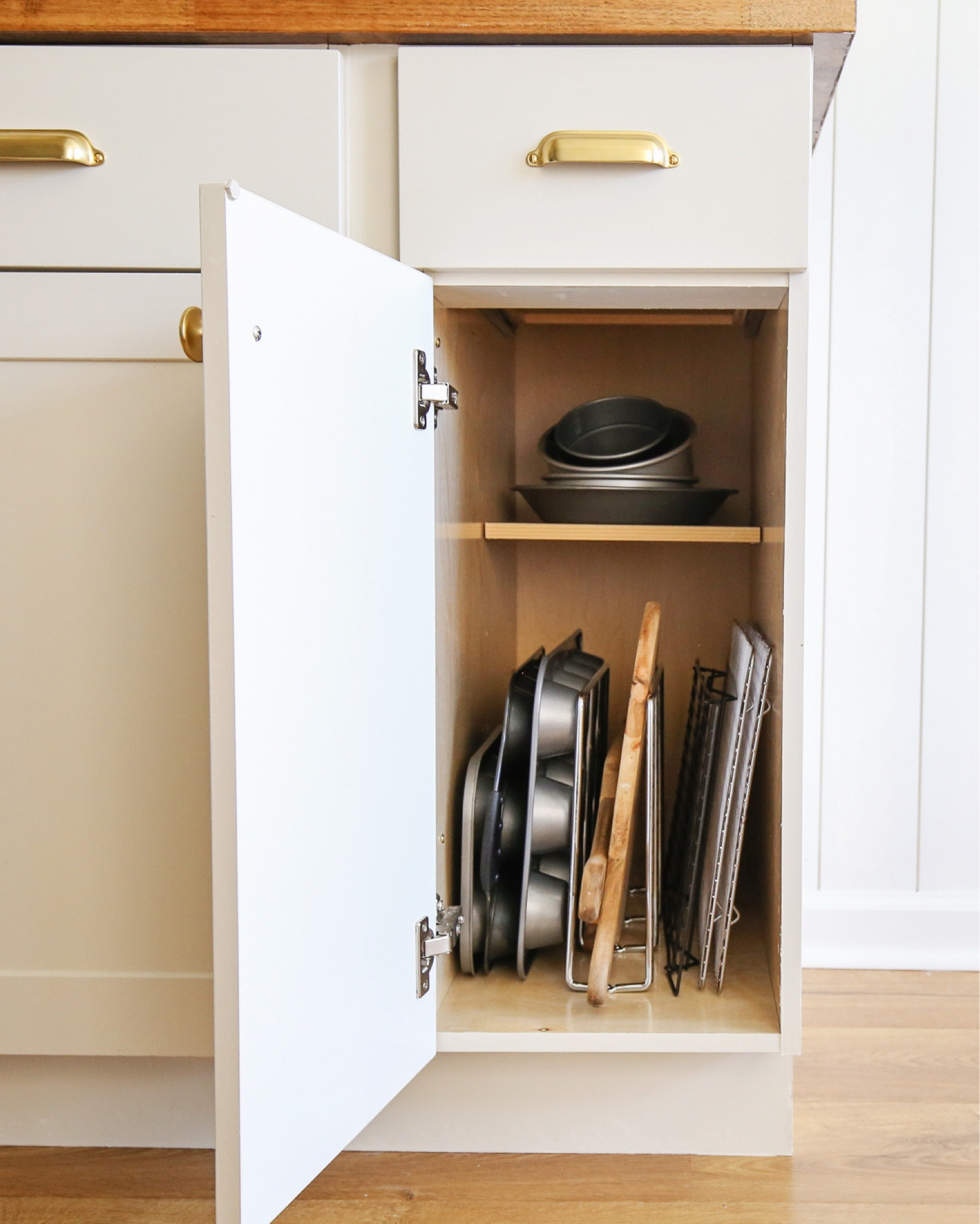 Bakeware divider cabinet organizer, u-shaped cabinet organizer, kitchen cabinet organizer, kitchen cabinet organization

#LTKHome