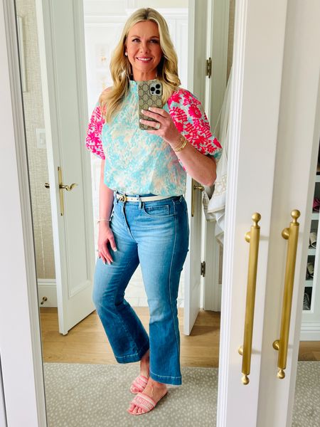 Spring outfit flare ankle jeans spring top 

#LTKshoecrush #LTKstyletip #LTKSeasonal