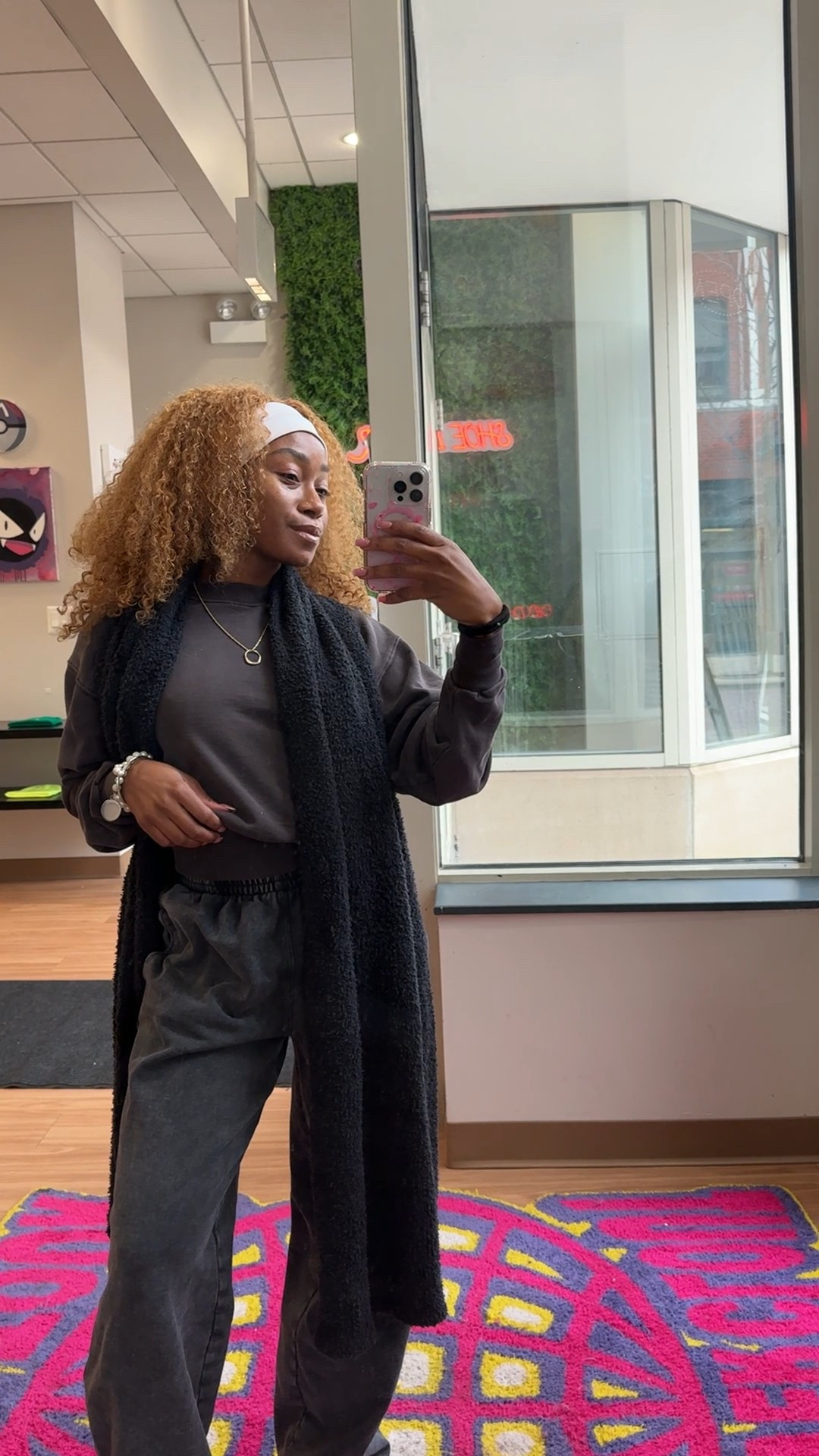 I love these pieces from skims they are super thick quality and perfect for running errands in this chilly Windy City 🥶 
#skims

#LTKHoliday #LTKootd #LTKGiftGuide