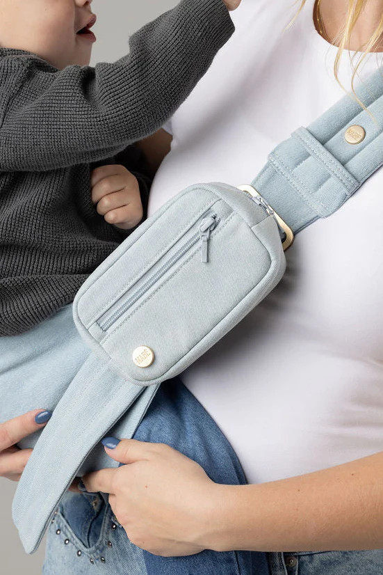 The Monarch Accessory Bag - Dream Wash Denim | Mabē