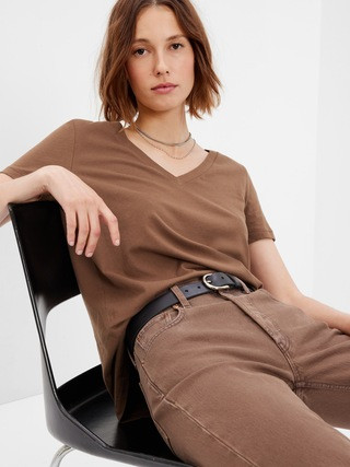 100% Organic Cotton Vintage V-Neck T-Shirt | Gap (US)