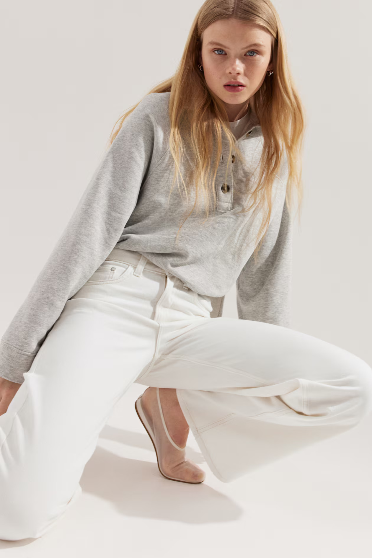 White | H&M (US + CA)