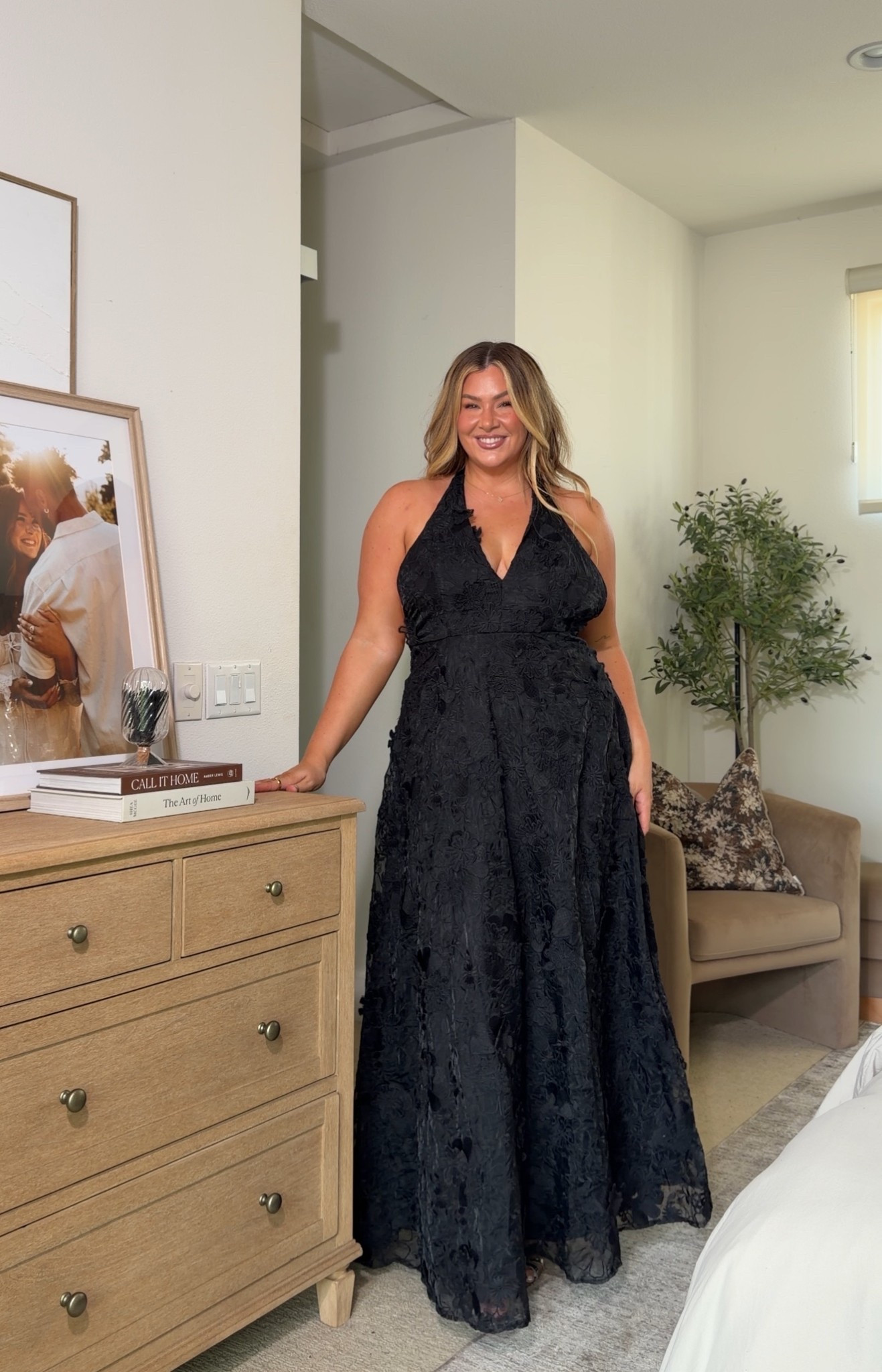 Such a chic wedding guest dress ✨ I’m wearing an xl!

#LTKMidsize #LTKSeasonal #LTKWedding